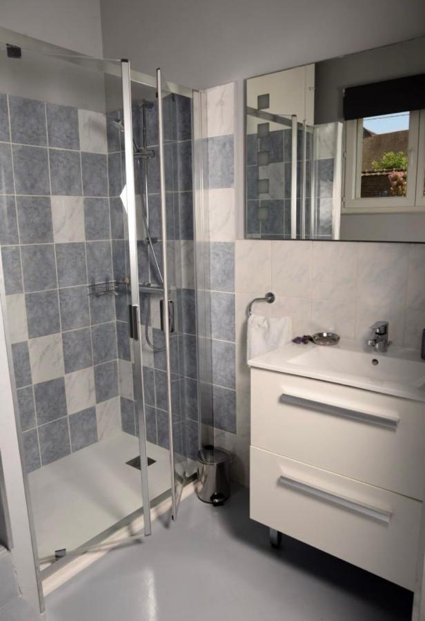 Gite Chez Madeleine Apartment Люан Екстериор снимка