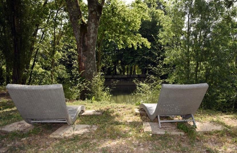 Gite Chez Madeleine Apartment Люан Екстериор снимка