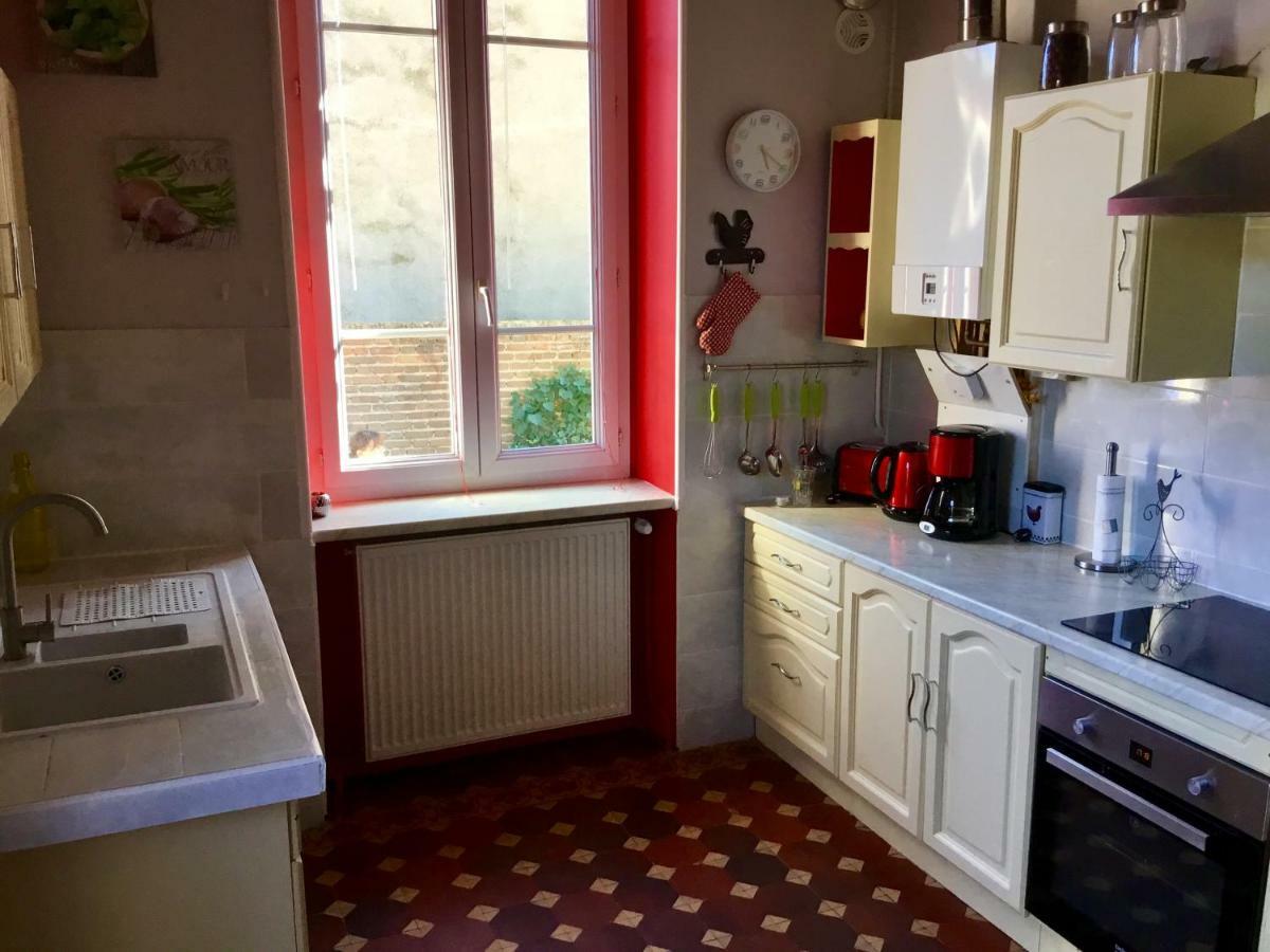 Gite Chez Madeleine Apartment Люан Екстериор снимка